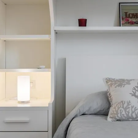 Queen Margaret Apartment